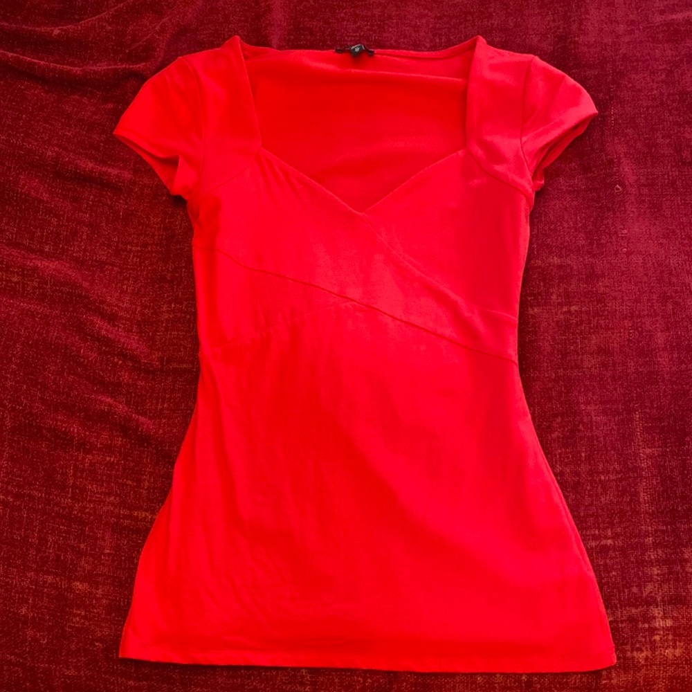 Express Sweetheart Neck Wrap Tee